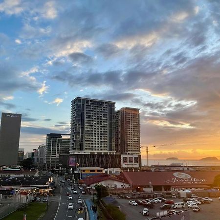 亞庇Jesselton Quay Sea & Pool View For 6 Pax公寓 外观 照片